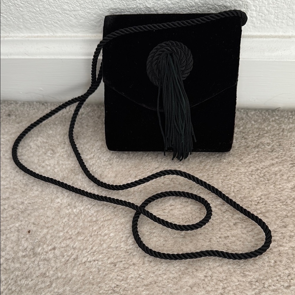 Elegant Black Velvet Tassel Bag